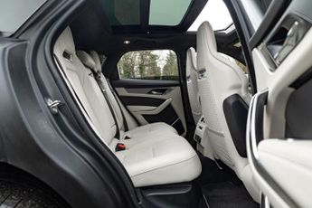 Jaguar F-PACE 5.0 P550 V8 SVR Quickshift AWD Euro 6 (s/s) 5dr