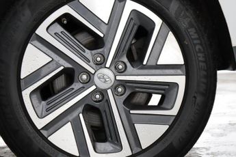 Hyundai KONA 64kWh Premium Auto 5dr (10.5kW Charger)