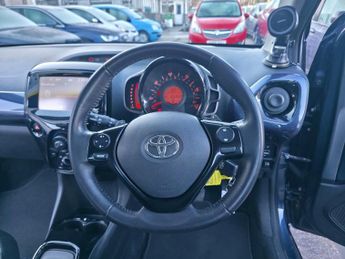 Toyota AYGO 1.0 VVT-i x-pression x-wave x-shift Euro 5 5dr Euro 5