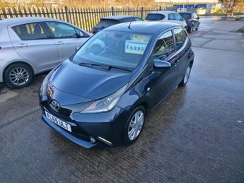 Toyota AYGO 1.0 VVT-i x-pression x-wave x-shift Euro 5 5dr Euro 5