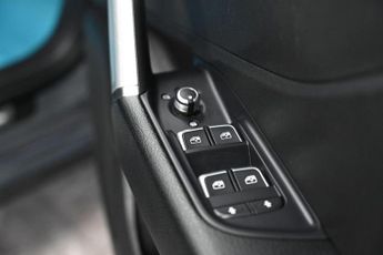 AUDI Q2 1.6 TDI 30 Sport SUV 5dr Diesel S Tronic Euro 6 (s/s) (116 ps) +