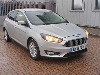 Ford Focus 1.0T EcoBoost Titanium Auto Euro 6 (s/s) 5dr