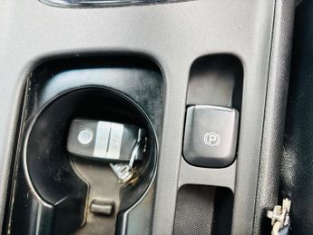 Kia Ceed 1.6 GDi 4 Tech DCT Euro 5 5dr