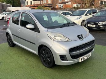 Peugeot 107 1.0 12V Urban 2 Tronic Euro 4 5dr