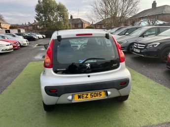 Peugeot 107 1.0 12V Urban 2 Tronic Euro 4 5dr