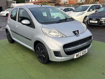 Peugeot 107 1.0 12V Urban 2 Tronic Euro 4 5dr