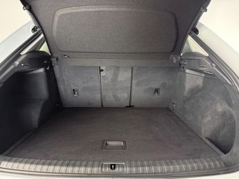 Audi Q3 1.5 TFSI CoD 35 Technik S Tronic Euro 6 (s/s) 5dr