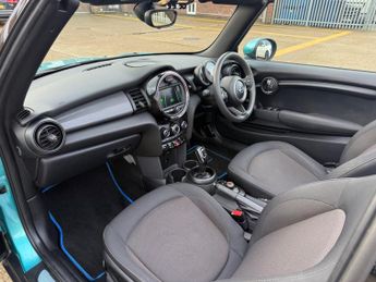 MINI Convertible 1.5 Cooper Steptronic Euro 6 (s/s) 2dr