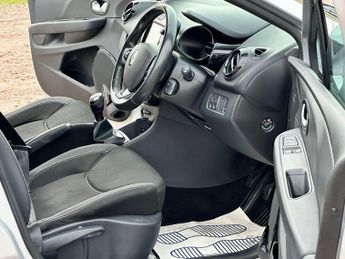Renault Clio 0.9 TCe Dynamique Nav Euro 6 (s/s) 5dr