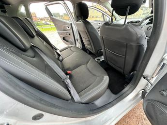 Renault Clio 0.9 TCe Dynamique Nav Euro 6 (s/s) 5dr