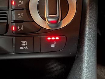 Audi Q3 2.0 TDI SE S Tronic quattro Euro 5 (s/s) 5dr