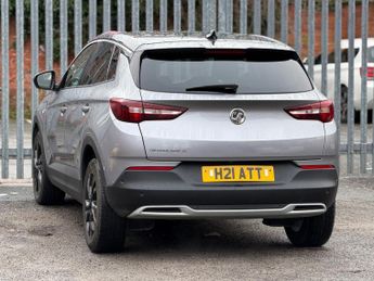 Vauxhall Grandland X 1.2 Turbo SRi Nav Auto Euro 6 (s/s) 5dr