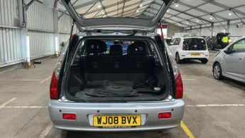 Mitsubishi Lancer 1.6 Elegance 5dr