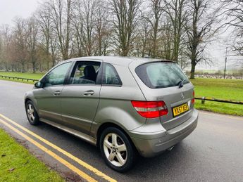 Mercedes-Benz B Class 2.0 B180 SE CVT 5dr
