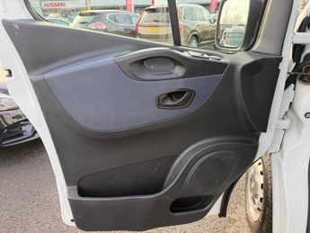 Vauxhall Vivaro 1.6 CDTi 2700 L1 H1 Euro 5 5dr