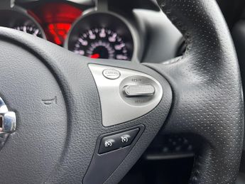 Nissan Juke 1.6 Tekna XTRON Euro 6 5dr
