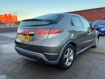 Honda Civic 1.8 i-VTEC SE 5dr