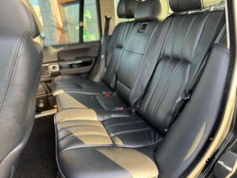Land Rover Range Rover 4.4 TD V8 Vogue Auto 4WD Euro 5 5dr