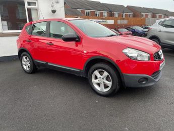 Nissan Qashqai 1.6 Visia SUV 5dr Petrol Manual 2WD Euro 5 (s/s) (117 ps)
