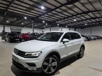 Volkswagen Tiguan 2.0 TSI BlueMotion Tech SEL DSG 4Motion Euro 6 (s/s) 5dr