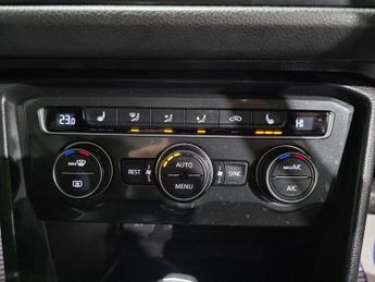 Volkswagen Tiguan 2.0 TSI BlueMotion Tech SEL DSG 4Motion Euro 6 (s/s) 5dr