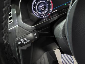 Volkswagen Tiguan 2.0 TSI BlueMotion Tech SEL DSG 4Motion Euro 6 (s/s) 5dr