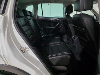 Volkswagen Tiguan 2.0 TSI BlueMotion Tech SEL DSG 4Motion Euro 6 (s/s) 5dr