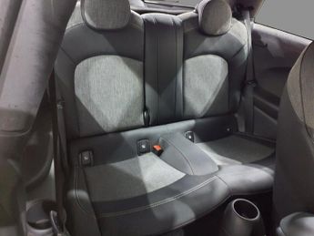 MINI Electric Hatch Cooper SE 32.6kWh Level 2 Auto 3dr