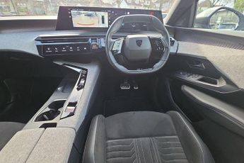Peugeot E-3008 73kWh GT Auto 5dr