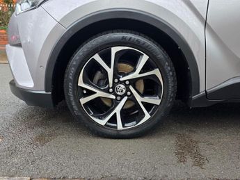 Toyota C-HR 1.8 VVT-h Dynamic CVT Euro 6 (s/s) 5dr