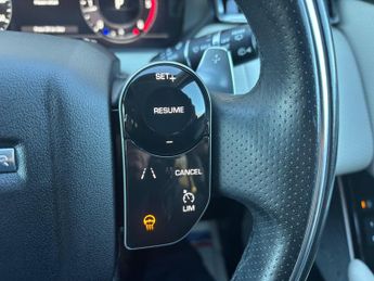 Land Rover Range Rover Velar 2.0 D180 R-Dynamic SE Auto 4WD Euro 6 (s/s) 5dr