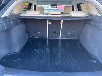 Land Rover Range Rover Velar 2.0 D180 R-Dynamic SE Auto 4WD Euro 6 (s/s) 5dr