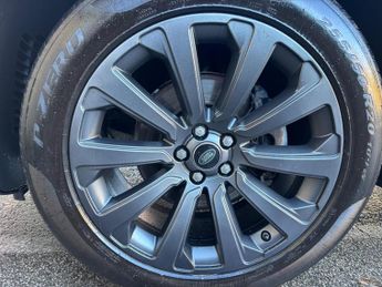 Land Rover Range Rover Velar 2.0 D180 R-Dynamic SE Auto 4WD Euro 6 (s/s) 5dr