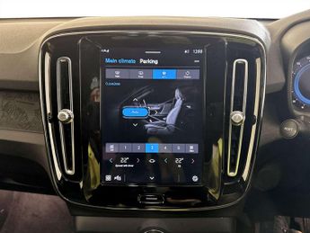 Volvo XC40 Recharge 69kWh Core SUV 5dr Electric Auto (231 ps)