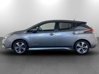 Nissan Leaf 40kWh N-Connecta Hatchback 5dr Electric Auto (150 ps)