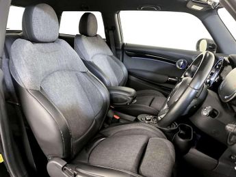 MINI Electric Hatch Cooper SE 32.6kWh Level 2 Hatchback 3dr Electric Auto (184 ps)