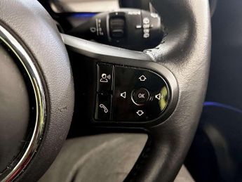 MINI Electric Hatch Cooper SE 32.6kWh Level 2 Hatchback 3dr Electric Auto (184 ps)