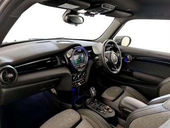 MINI Electric Hatch Cooper SE 32.6kWh Level 2 Hatchback 3dr Electric Auto (184 ps)