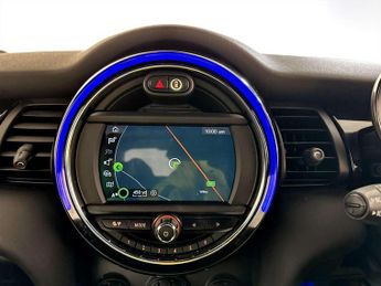 MINI Electric Hatch Cooper SE 32.6kWh Level 2 Hatchback 3dr Electric Auto (184 ps)