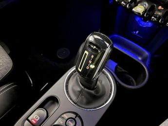 MINI Electric Hatch Cooper SE 32.6kWh Level 2 Hatchback 3dr Electric Auto (184 ps)