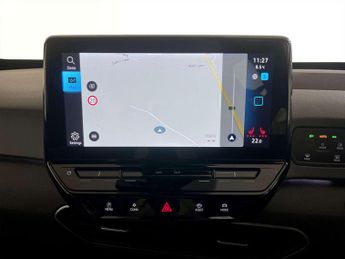 Volkswagen ID.3 Pro Performance 58kWh Life Hatchback 5dr Electric Auto (204 ps)