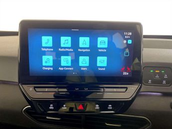 Volkswagen ID.3 Pro Performance 58kWh Life Hatchback 5dr Electric Auto (204 ps)