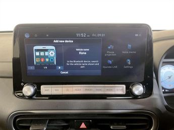 Hyundai KONA 39kWh Premium SUV 5dr Electric Auto (10.5kW Charger) (136 ps)