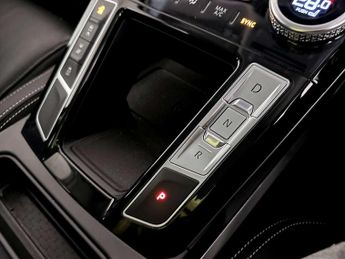 Jaguar I-PACE 400 90kWh SE SUV 5dr Electric Auto 4WD (400 ps)