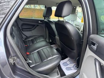 Ford Focus 2.0 Titanium Hatchback 5dr Petrol Automatic (192 g/km, 143 bhp)