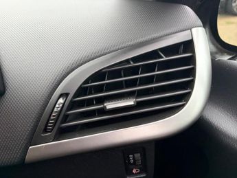Peugeot 207 CC 1.6 VTi Sport Tiptronic Euro 5 2dr