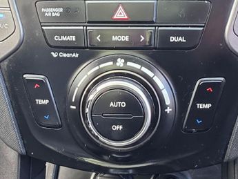 Hyundai Santa Fe 2.2 CRDi Premium SE SUV 5dr Diesel Auto 4WD Euro 5 (7 seat) (194