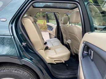 Land Rover Discovery Sport 2.0 TD4 HSE Auto 4WD Euro 6 (s/s) 5dr