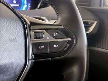 Peugeot 3008 1.6 13.2kWh Allure e-EAT Euro 6 (s/s) 5dr