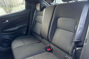 Nissan Juke 1.0 DiG-T Acenta 5dr DCT